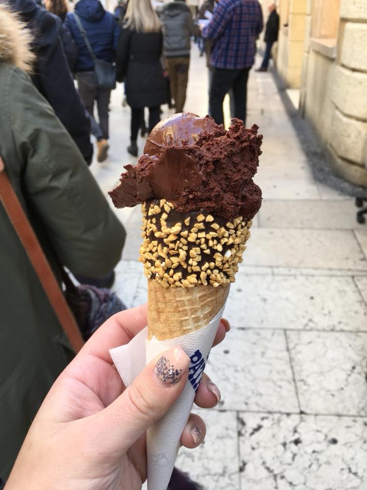 Deze afbeelding heeft een leeg alt-attribuut; de bestandsnaam is Melinda-ijs.jpg